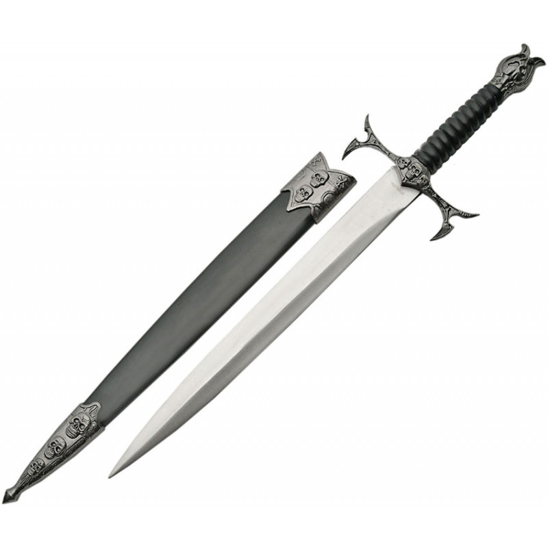 Skull Dagger with Scabbard