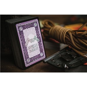 Playing Cards Knot Tying