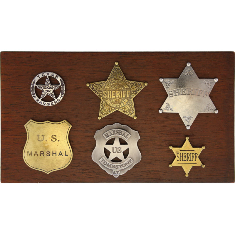 Set of 6 Badges with Plaque