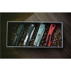 Akino Lockback Black