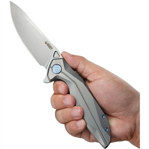 Nova Framelock Titanium