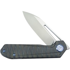 Royal Framelock Flame Ti