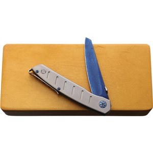 AM6 Framelock Damascus