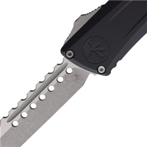 Auto Combat Troodon Hellhound