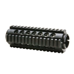 ProMag PM242 Quad Rail Handguard 2Piece Polymer wAluminum Heat Shield Insert Black AR15 Carbine