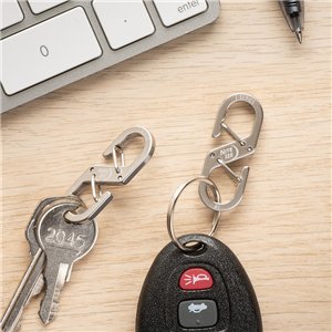 Z-Series Dual Carabiner 1