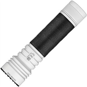Seeker 4 Pro Flashlight White