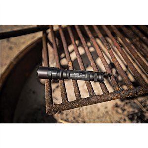 E2D Defender Ultra Flashlight