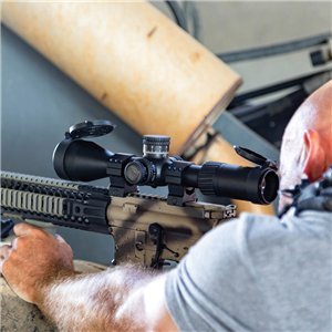 Presidio 3-18x50 LR2 Scope